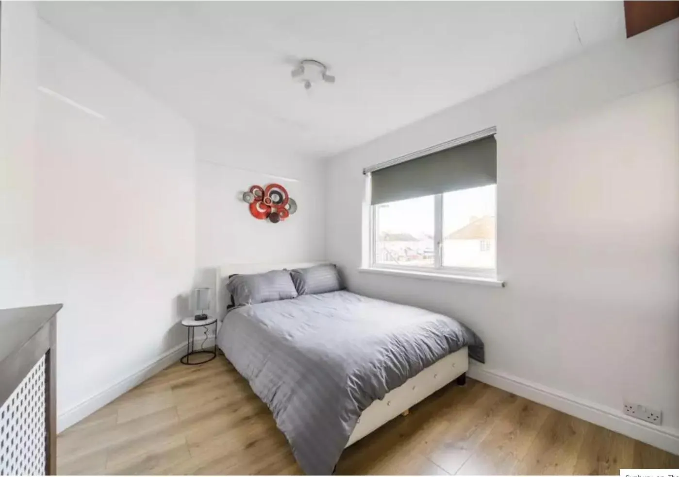 Nursery Lodges Sunbury-on-Thames 0*,