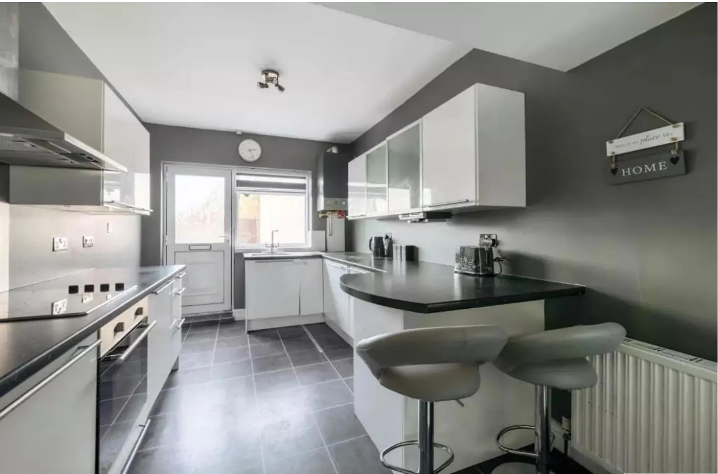 Nursery Lodges Sunbury-on-Thames 0*,  United Kingdom
